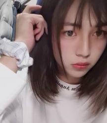 -时尚殿堂明星门店