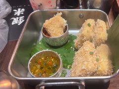-银米·云南传统过桥米线(双廊黑金冠店)
