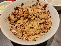 -乔一乔怪味干锅(武侯欢肆店)