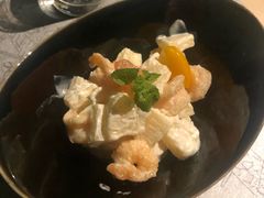 -穹六人间 people 6(岳阳路店)