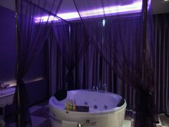 android_upload_pic-天鹅恋主题酒店(光谷广场步行街店)