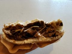 -烤鸭肉夹馍鸭汤店