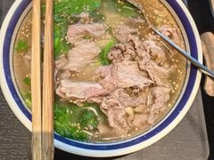 -云阿蛮云南生烫牛肉米线(奉贤路店)