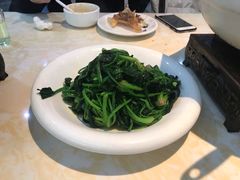 -魏铭鱼头捞饭(晋阳路店)