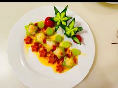 -乐禧母婴全自营月嫂(宝山店)