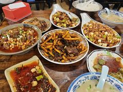 -醉八仙热酒馆(渝中店)