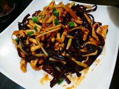 -红娃川菜馆(宝云街店)