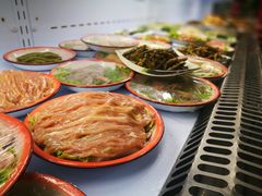 -马路边边串串香形象店(磐石路店)