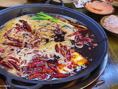 -黄潇洒老火锅(九眼桥宏济巷店)