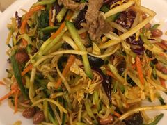 -胖太太四川麻辣排骨串(镇江路分店)
