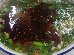 -陆元丰·兰州纯汤牛肉面(自强西路店)