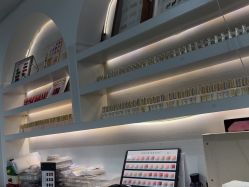 -花颜悦色款式美甲美睫