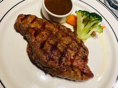 -食间牛排(重庆路万达店)