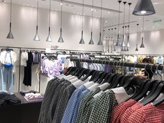 -URBAN REVIVO(七宝领展广场店)