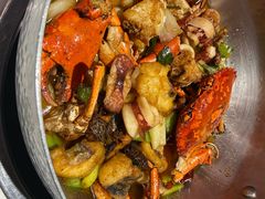 -七欣天香辣蟹火锅(闵行浦江欢乐颂店)