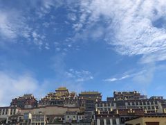 -噶丹松赞林寺