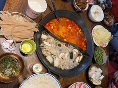 -萍姐火锅·公路夜市(武汉首店)