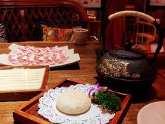 -东巴人鱼豆花火锅(幸福街店)