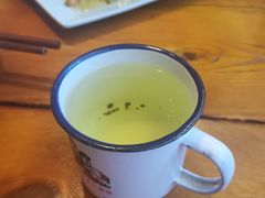 -闯关东东北农家菜(崂山石老人店)