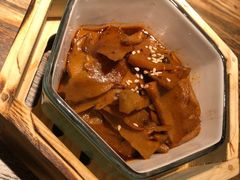 -蜜桃餐厅·伴山(湖滨商业街店)