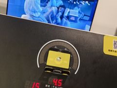 -发条鸭无人健身房(静安胶州路店)