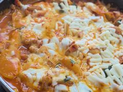 -亲昵春川鸡排(韩国美食街店)