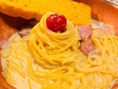 -I HOLIC艾豪丽披萨(KKone店)