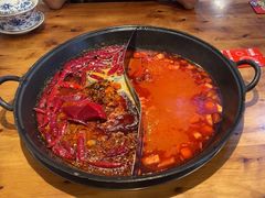 -憨铁匠火锅(红山6979店)