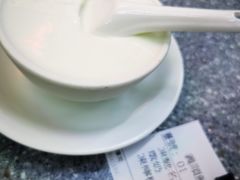 -义顺牛奶公司(板樟堂店)