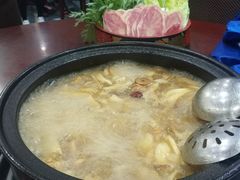 -菌之家·专业纯野生菌火锅·特色炒菌
