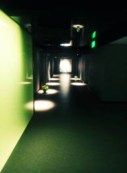 -奈瑞儿美颜塑身SPA