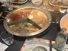 -廖掌柜·重庆鲜货火锅(上海首店)