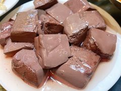 -周老三跷脚牛肉·全牛火锅(非遗传承店)