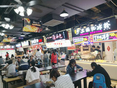 大堂-八一好吃街·高品美食广场