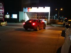-欧尚超市苏州店停车场(金鸡湖路店)