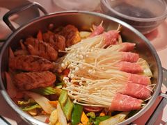 -黄记煌三汁焖锅(新佳丽江汉路店)