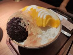 -RUXU入续糖水铺与包(卓悦中心店)
