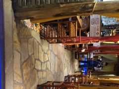 -老牌坊云南鱼豆花火锅(爱建店)