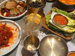 -草家酱蟹炭火烤肉店(珲春南路一店)