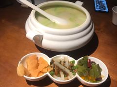 -渝半城经典川粤菜(重庆天地店)