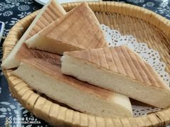 -八两八金·莱芜特色炒鸡(市南漳浦路店)