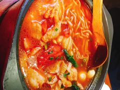 -周鱼小馆石锅酸菜鱼(活力汇店)