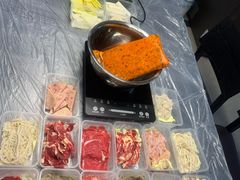 -二荆条·蜀鲜汇城市森林火锅