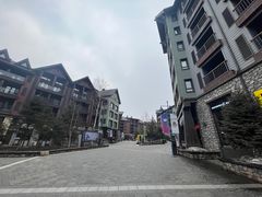 -中旅松花湖滑雪场