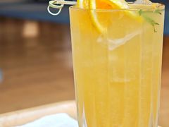 -蔚来中心(北京中关村店)