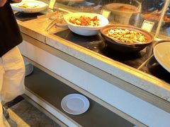 -大中华希尔顿酒店-念自助餐·嗨啤·小龙虾