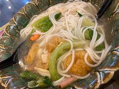 -刘老头云南过桥米线