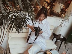 -彳亍咖啡·这里(水湾路店)