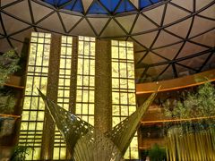 -上海滴水湖皇冠假日酒店