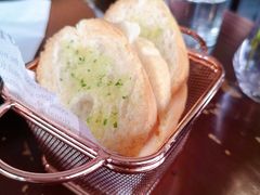 餐前面包-IL Forno 意坊·意大利餐厅(温州万象城店)